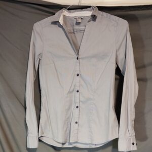 H&M Light Gray Casual Button Down Shirt